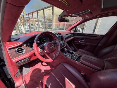 Bentley Bentayga  2021 à Vancouver, Colombie-Britannique