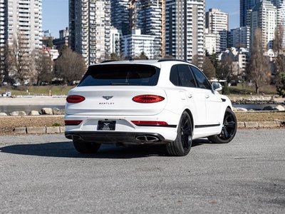 Bentley Bentayga  2022 à Vancouver, Colombie-Britannique