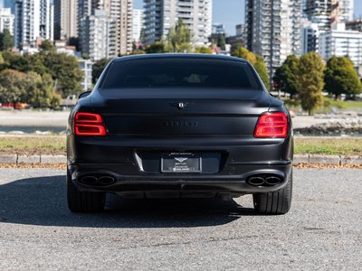 Bentley Flying Spur  2021 à Vancouver, Colombie-Britannique