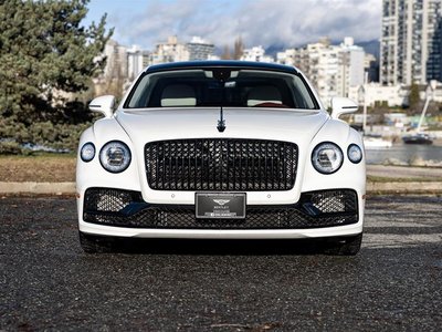 Bentley Flying Spur  2022 à Vancouver, Colombie-Britannique