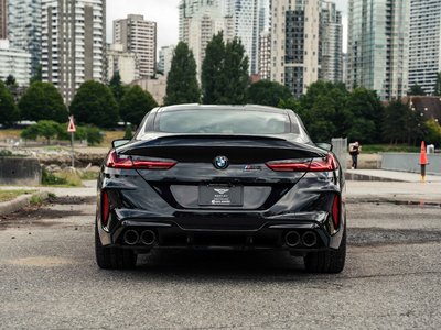 BMW M8  2025 à Vancouver, Colombie-Britannique
