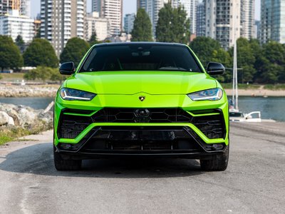 2021 Lamborghini Urus in Vancouver, British Columbia