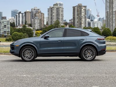 2020 Porsche Cayenne in Vancouver, British Columbia