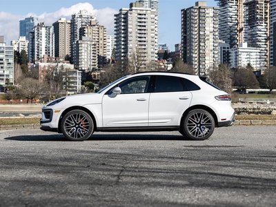 2024 Porsche Macan in Vancouver, British Columbia