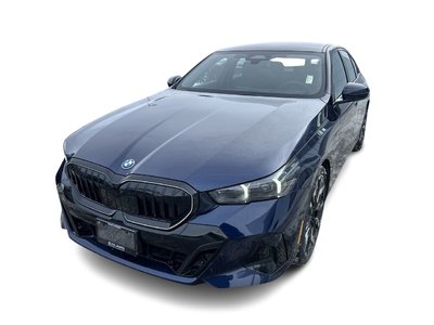 BMW 5 Series Sedan PHEV  2026 à Aurora, Ontario