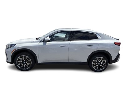 2026 BMW X2 xDrive28i — photo 8