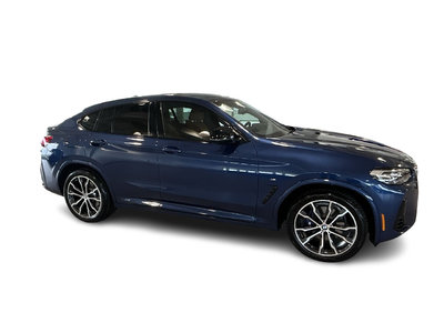 2023 BMW X4 in Aurora, Ontario