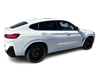 2025 BMW X4 in Aurora, Ontario