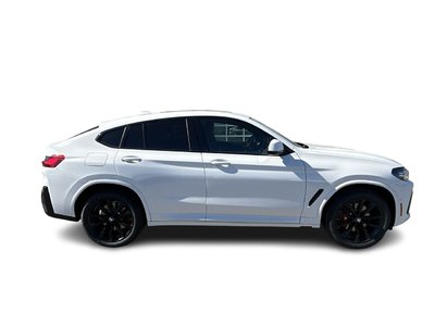2025 BMW X4 in Aurora, Ontario