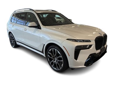 2023 BMW X7 xDrive40i in Aurora, Ontario