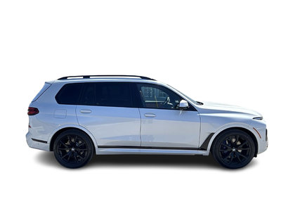 2025 BMW X7 in Aurora, Ontario