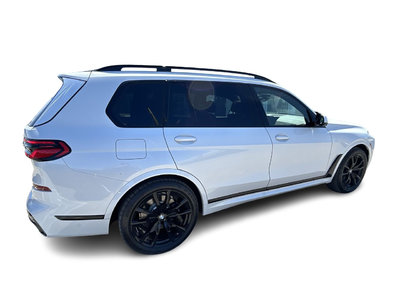 2025 BMW X7 in Aurora, Ontario