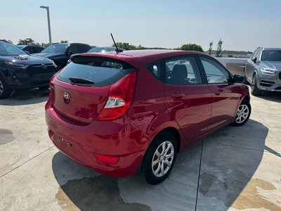 2012 Hyundai Accent in Aurora, Ontario