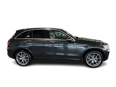 Mercedes-Benz GLC300  2021 à Aurora, Ontario