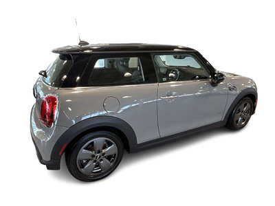 2022 MINI Cooper in Aurora, Ontario