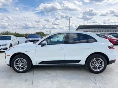 2016 Porsche MACAN S in Aurora, Ontario