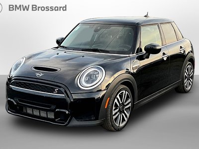 MINI Cooper S Base 2023 Ensemble Premier