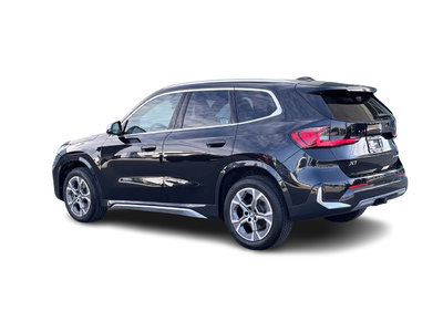 BMW X1  2023 à Calgary, Alberta