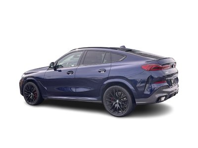 BMW X6  2021 à Calgary, Alberta
