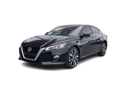2022 Nissan Altima in Calgary, Alberta