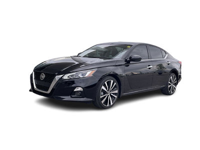 2022 Nissan Altima in Calgary, Alberta