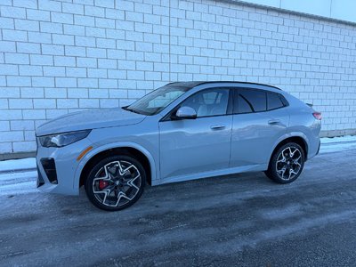 BMW X2 xDrive28i 2025 Bas Kilométrage | M Sport Pro