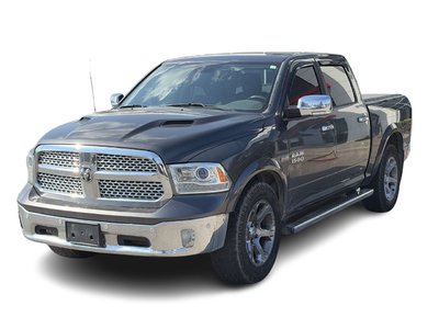 2016 Ram RAM 1500 Crew Cab 4x4 in Bolton, Ontario
