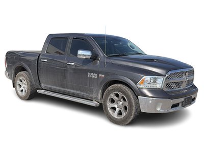 2016 Ram RAM 1500 Crew Cab 4x4 in Bolton, Ontario
