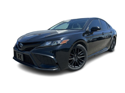 2022 Toyota Camry Hybrid in Bolton, Ontario