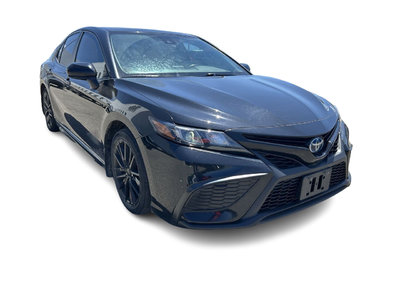 2022 Toyota Camry Hybrid in Bolton, Ontario