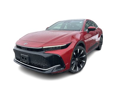 2025 Toyota CROWN in Bolton, Ontario