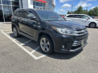 2019 Toyota Highlander hybrid in Bolton, Ontario