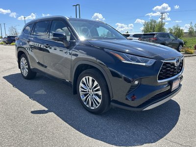 2024 Toyota Highlander hybrid in Bolton, Ontario