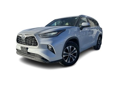 2024 Toyota Highlander Hybrid in Bolton, Ontario