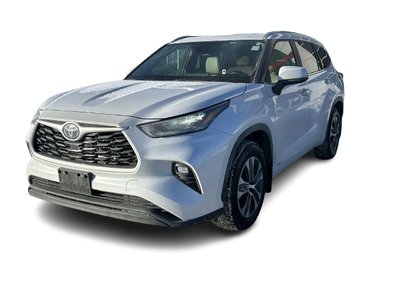 2024 Toyota Highlander Hybrid in Bolton, Ontario