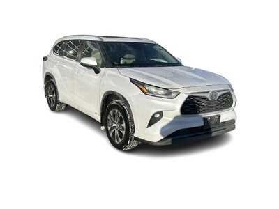 2024 Toyota Highlander Hybrid in Bolton, Ontario
