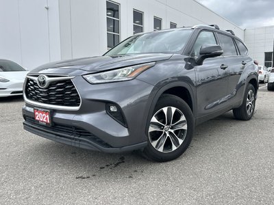 2021 Toyota Highlander in Bolton, Ontario