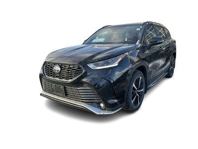 2021 Toyota Highlander in Bolton, Ontario