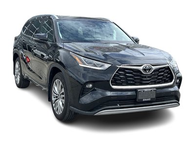 2026 Toyota Highlander in Bolton, Ontario