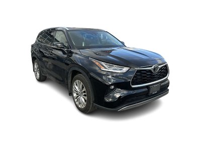 2026 Toyota Highlander in Bolton, Ontario