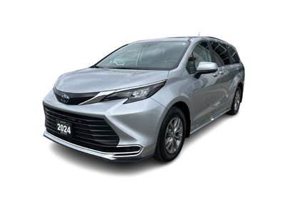 Toyota Sienna Hybrid  2024 à Bolton, Ontario