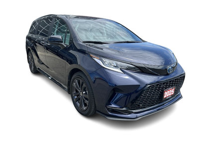 2025 Toyota Sienna Hybrid in Bolton, Ontario