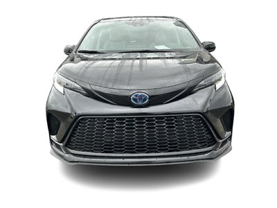 2025 Toyota Sienna Hybrid in Bolton, Ontario