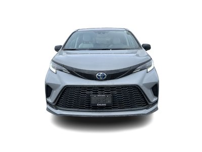 2025 Toyota Sienna Hybrid in Bolton, Ontario
