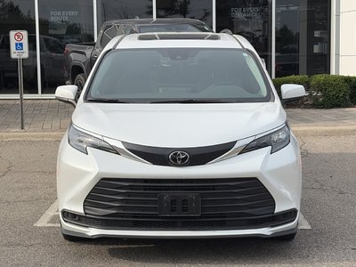 2026 Toyota Sienna Hybrid in Bolton, Ontario