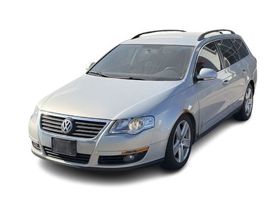 2010 Volkswagen Passat Wagon in Bolton, Ontario