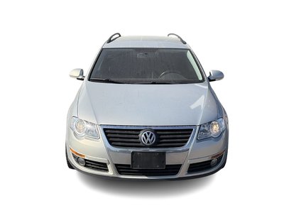 2010 Volkswagen Passat Wagon in Bolton, Ontario