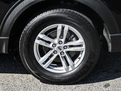2024 Ford Explorer photo 4