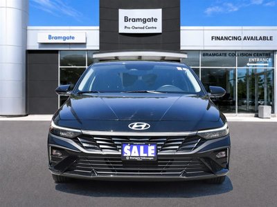 2025 Hyundai Elantra photo 2
