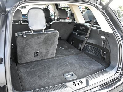 2025 Lincoln Aviator photo 8